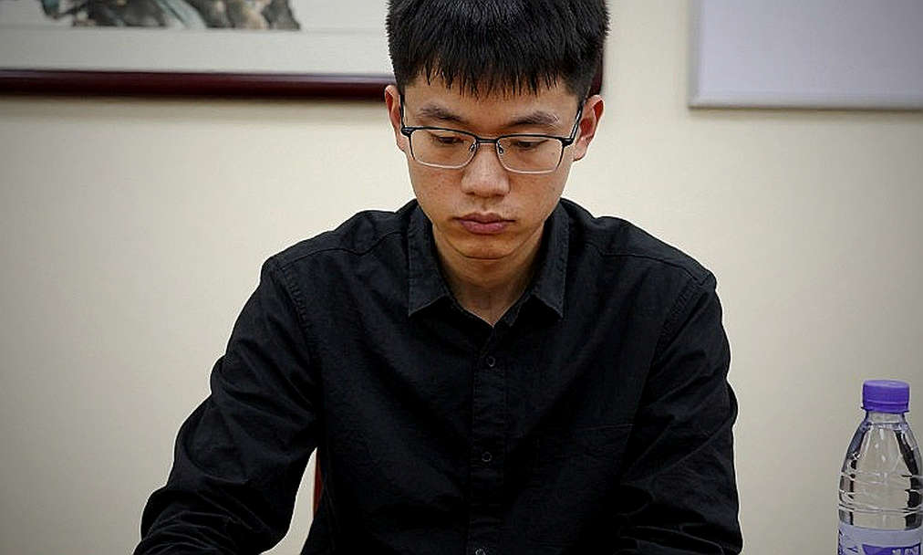 শিরোনাম-বদল: সামারকান্দের ১৫/১৬ বনাম ChessBase ম্যাগাজিন #২২৫